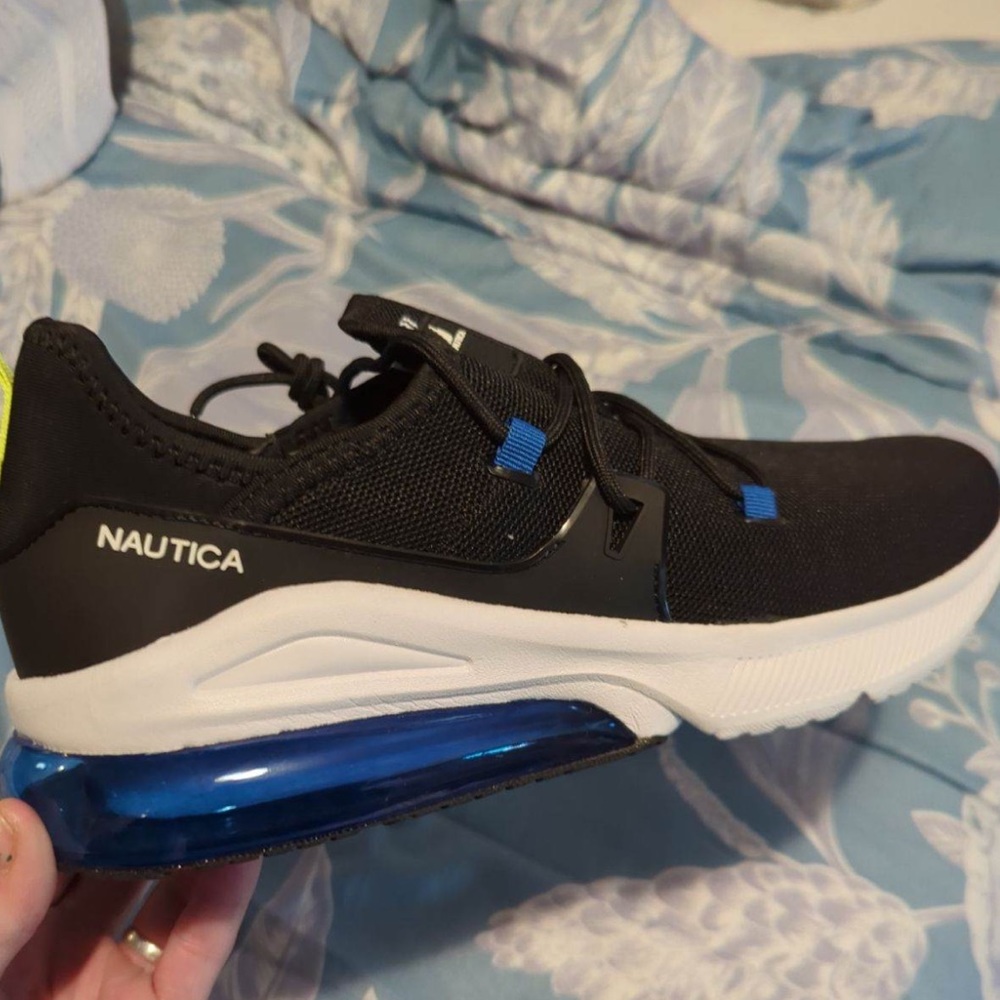 Never worn , no stains or tears